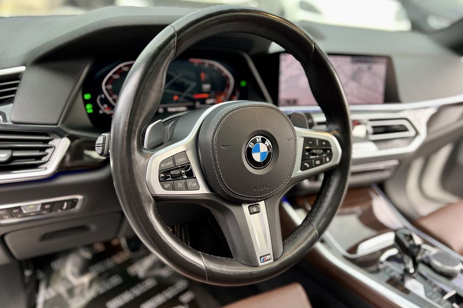 Продам BMW X5 XDRIVE40I 2019 года в Киеве