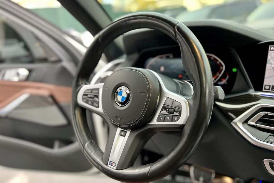 Продам BMW X5 XDRIVE40I 2019 года в Киеве