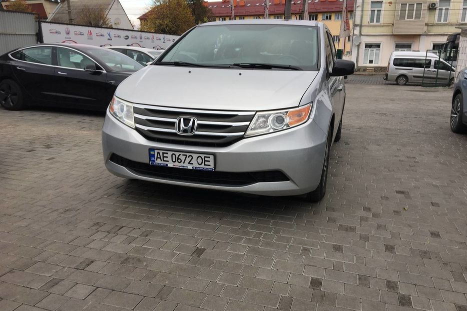 Продам Honda Odyssey EXL 2013 года в Черновцах