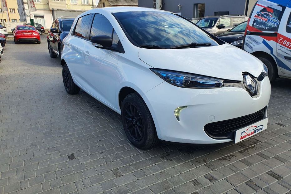 Продам Renault Zoe 2018 года в Черновцах