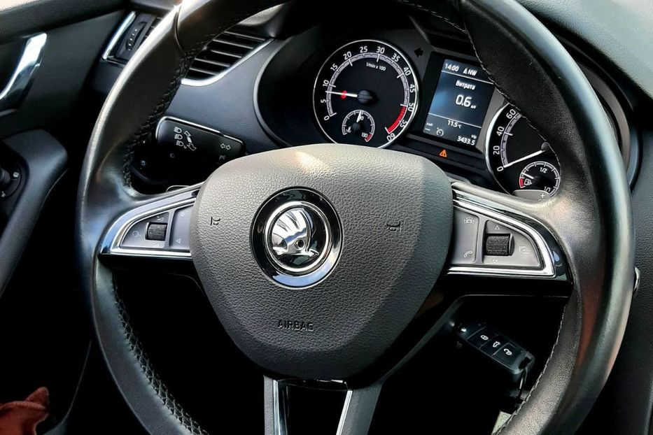 Продам Skoda Octavia A7 АВТО В УКРАЇНІ НЕ МАЛЬОВАНА  2018 года в Львове