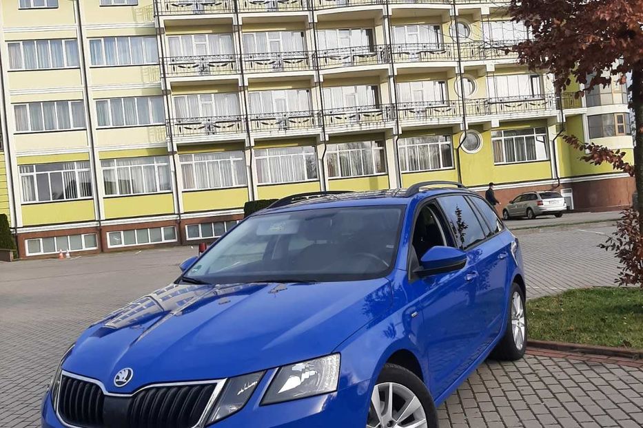 Продам Skoda Octavia A7 АВТО В УКРАЇНІ НЕ МАЛЬОВАНА  2018 года в Львове