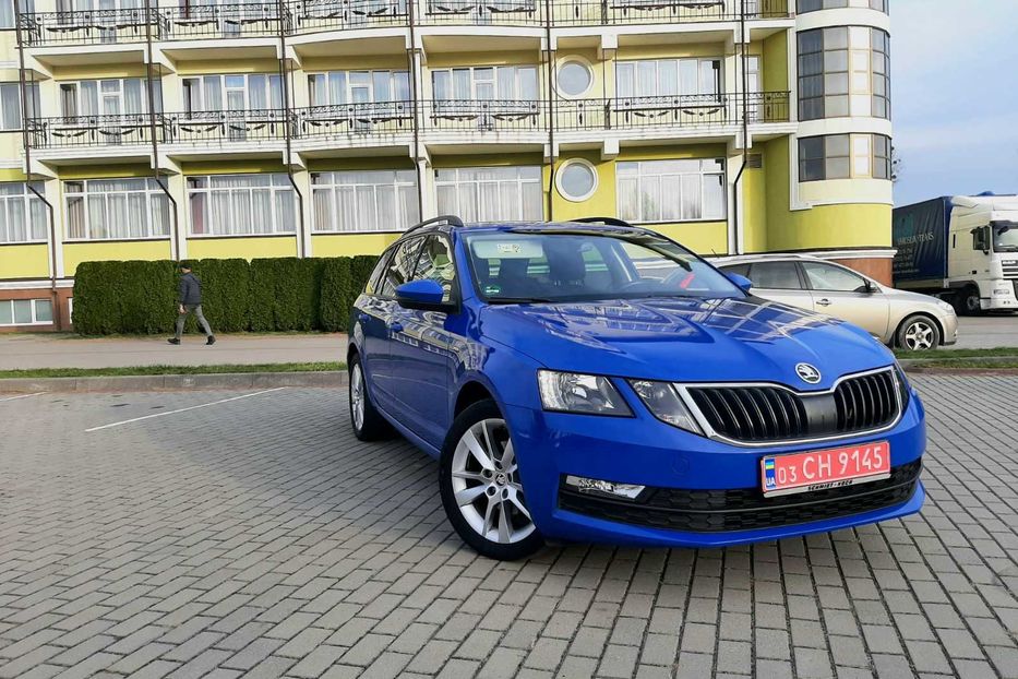 Продам Skoda Octavia A7 АВТО В УКРАЇНІ НЕ МАЛЬОВАНА  2018 года в Львове