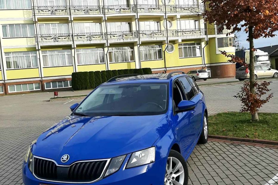 Продам Skoda Octavia A7 АВТО В УКРАЇНІ НЕ МАЛЬОВАНА  2018 года в Львове