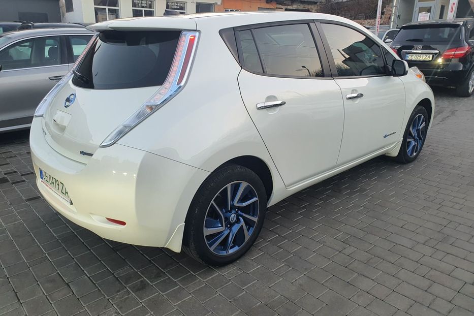 Продам Nissan Leaf 24  2014 года в Черновцах