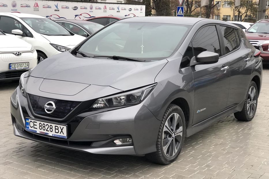 Продам Nissan Leaf Tekna 2018 года в Черновцах