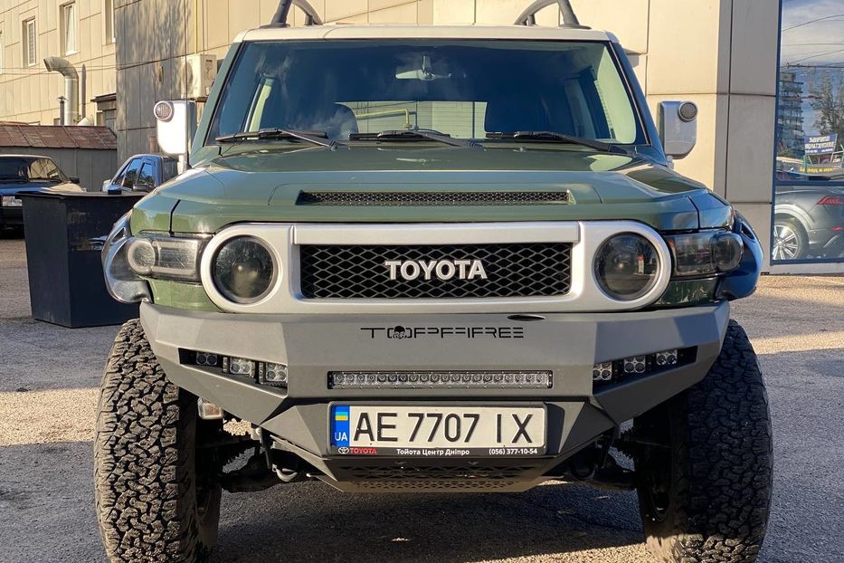 Продам Toyota FJ Cruiser 2012 года в Днепре