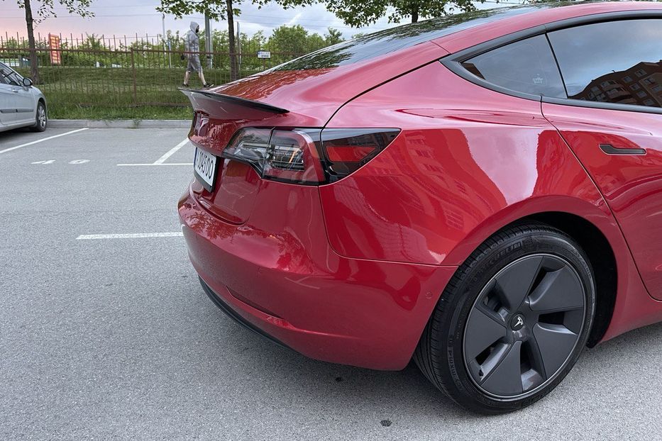 Продам Tesla Model 3 2020 года в Черновцах