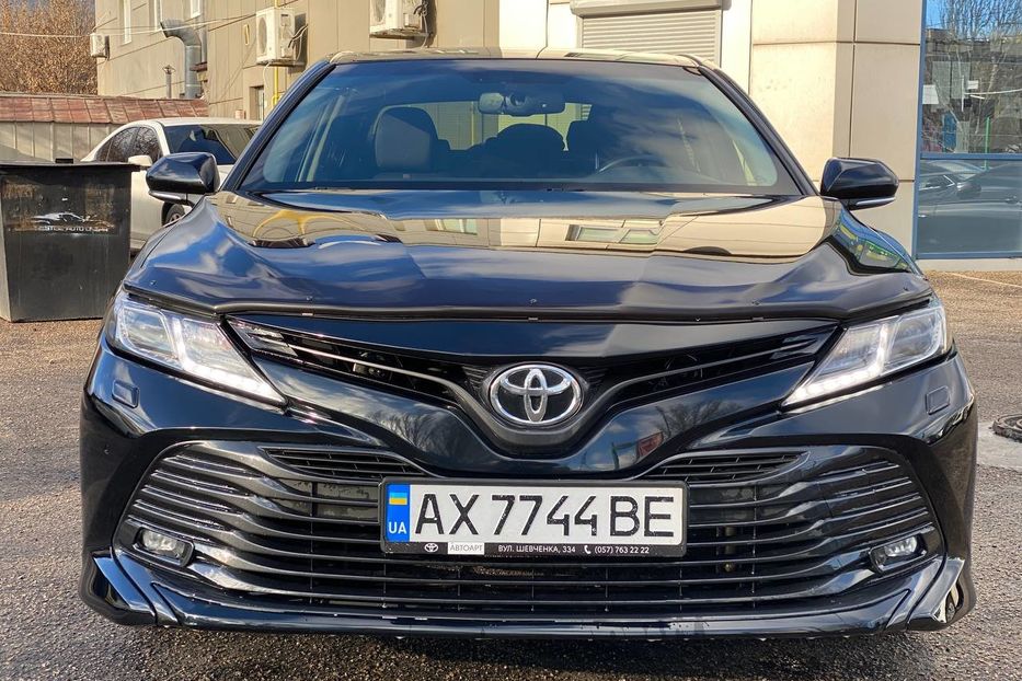 Продам Toyota Camry OFFICIAL 2018 года в Днепре