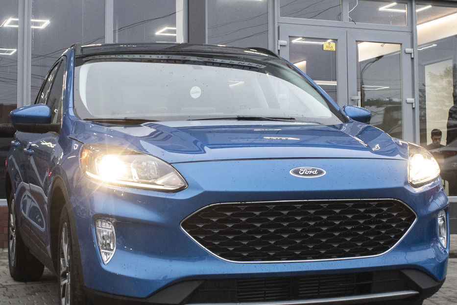 Продам Ford Escape SEL 2021 года в Черновцах