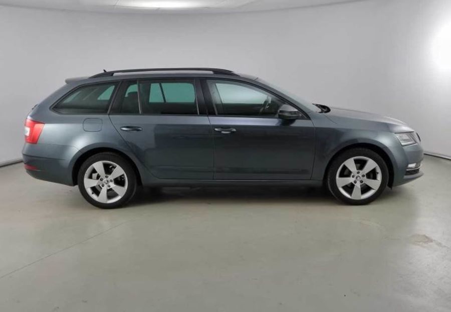 Продам Skoda Octavia A7 2017 года в Львове