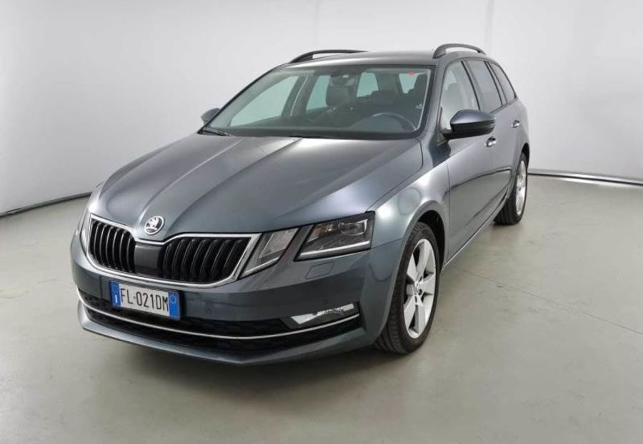 Продам Skoda Octavia A7 2017 года в Львове