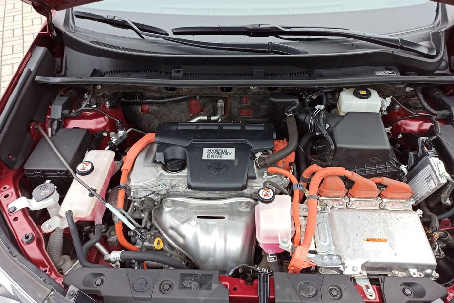 Продам Toyota Rav 4 Hybrid AWD 2018 года в Днепре
