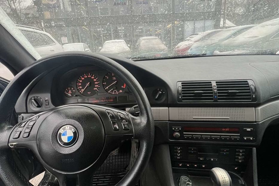 Продам BMW 525 м57 2002 года в Черновцах