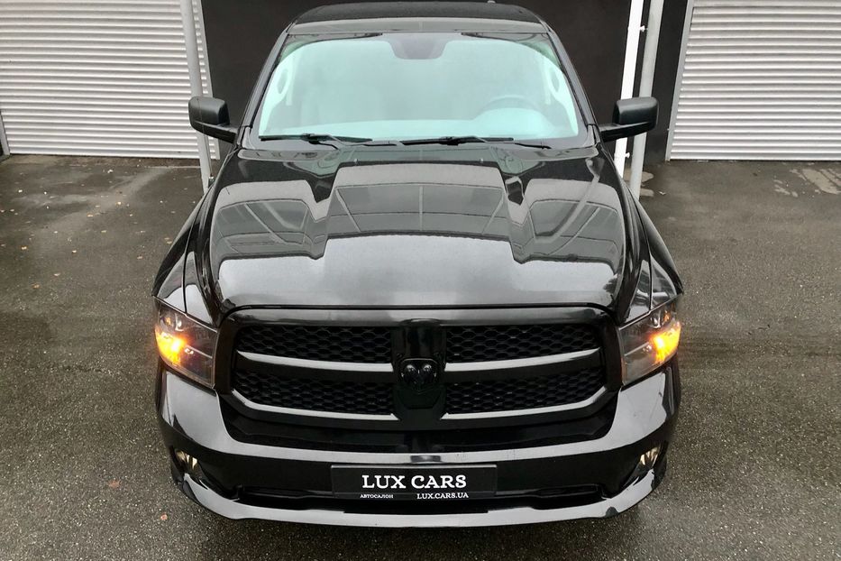 Продам Dodge RAM 1500 2017 года в Киеве