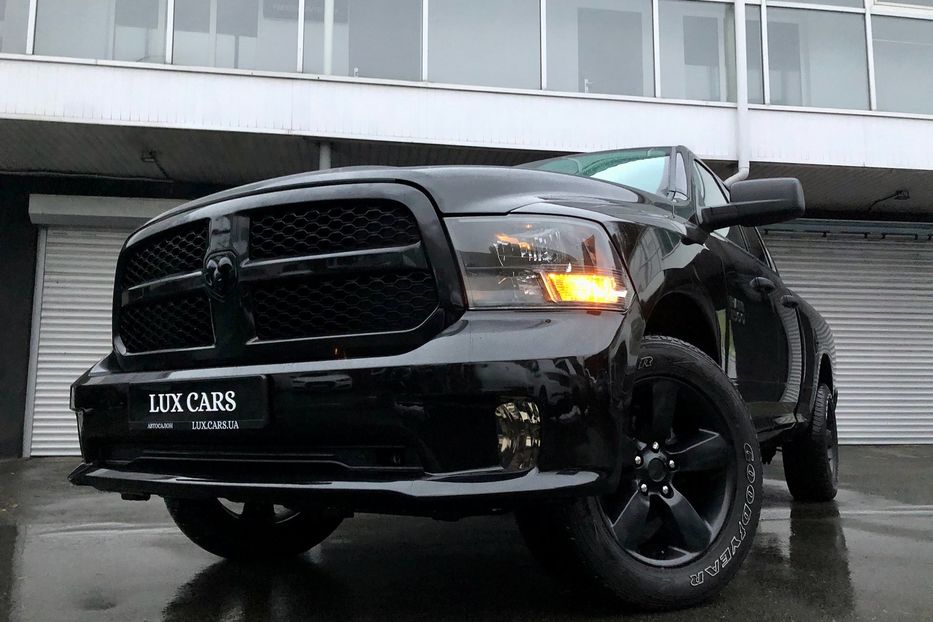 Продам Dodge RAM 1500 2017 года в Киеве