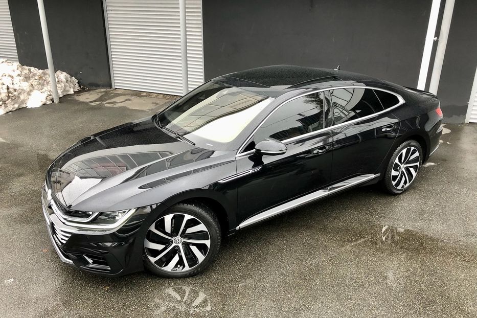 Продам Volkswagen Arteon TSI R-line 2018 года в Киеве