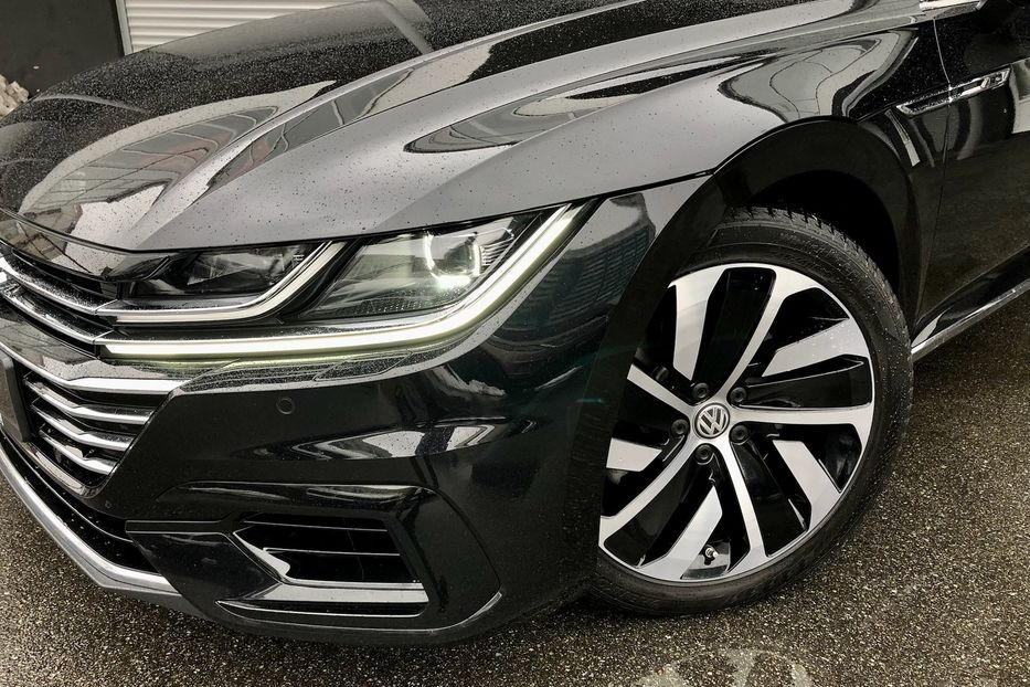 Продам Volkswagen Arteon TSI R-line 2018 года в Киеве