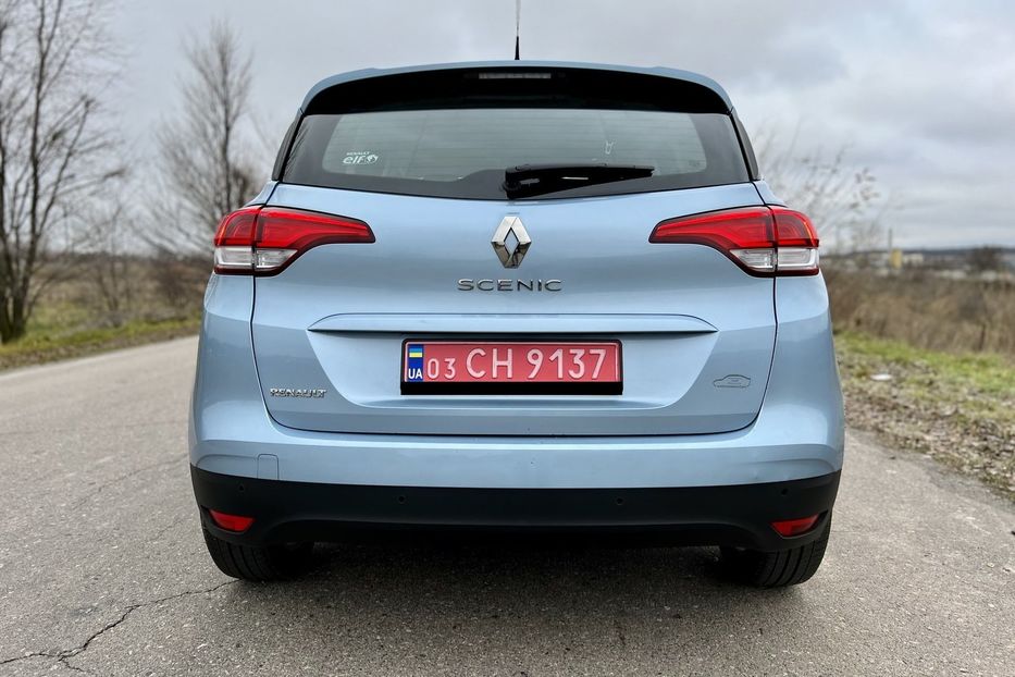 Продам Renault Scenic АВТО В УКРАЇНІ НЕ МАЛЬОВАНИЙ 2017 года в Львове