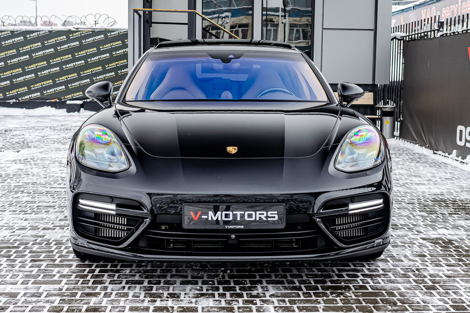 Продам Porsche Panamera Turbo Sport Turismo 2017 года в Киеве