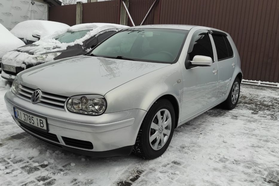 Продам Volkswagen Golf IV 2000 года в Киеве