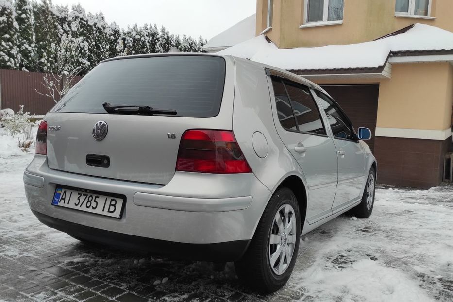 Продам Volkswagen Golf IV 2000 года в Киеве