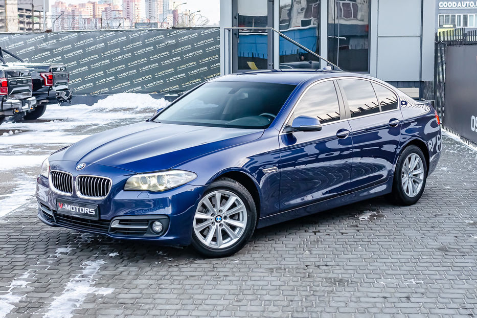 Продам BMW 525 d Xdrive 2016 года в Киеве