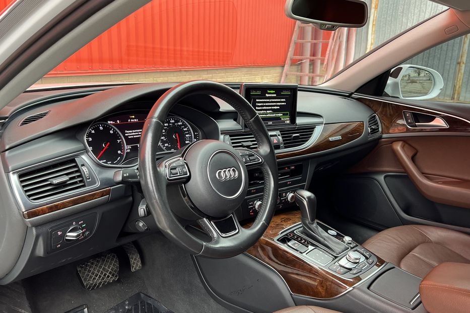 Продам Audi A6 Premium plus guattro  2016 года в Одессе