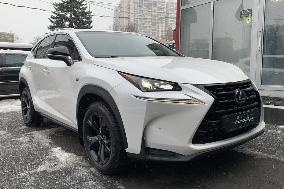 Продам Lexus NX 300 Hybrid AWD 2015 года в Киеве