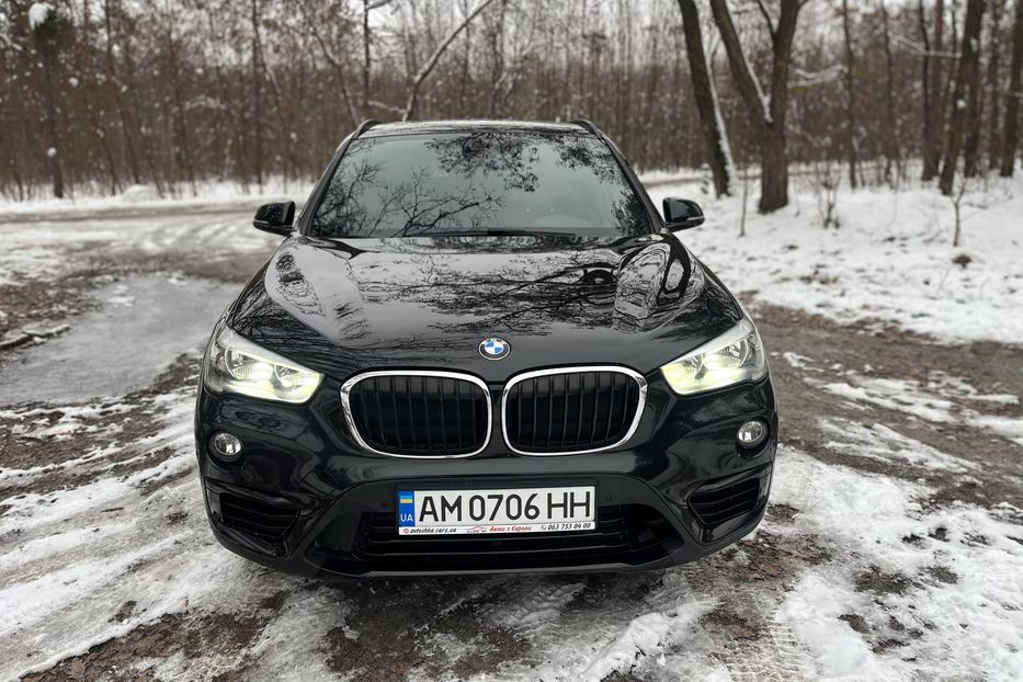 Продам BMW X1 xDrive  2017 года в Житомире