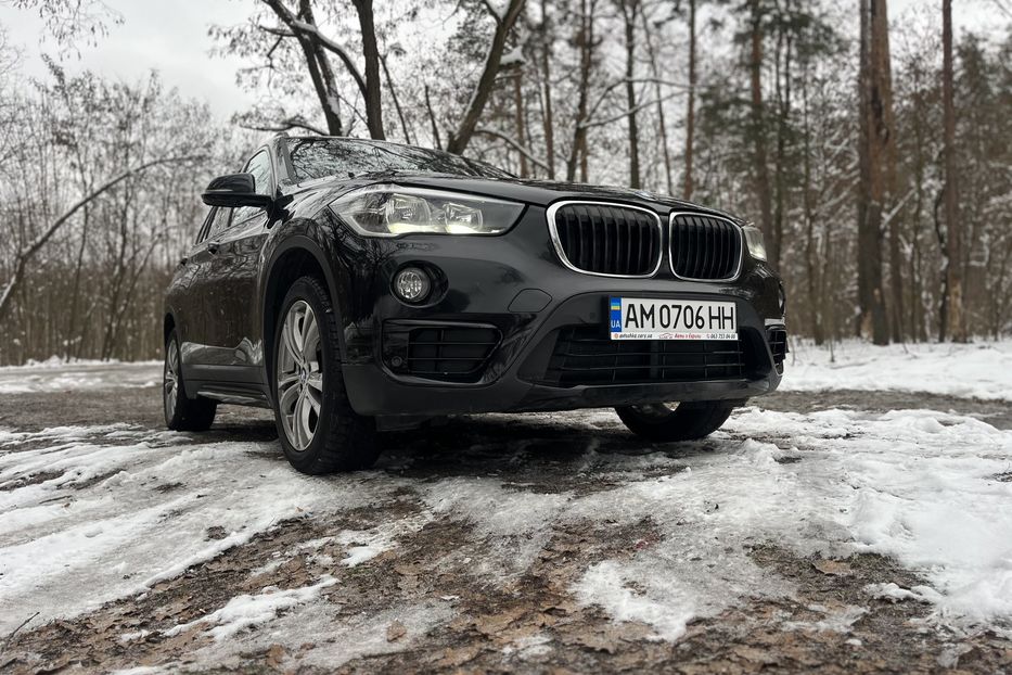 Продам BMW X1 xDrive  2017 года в Житомире