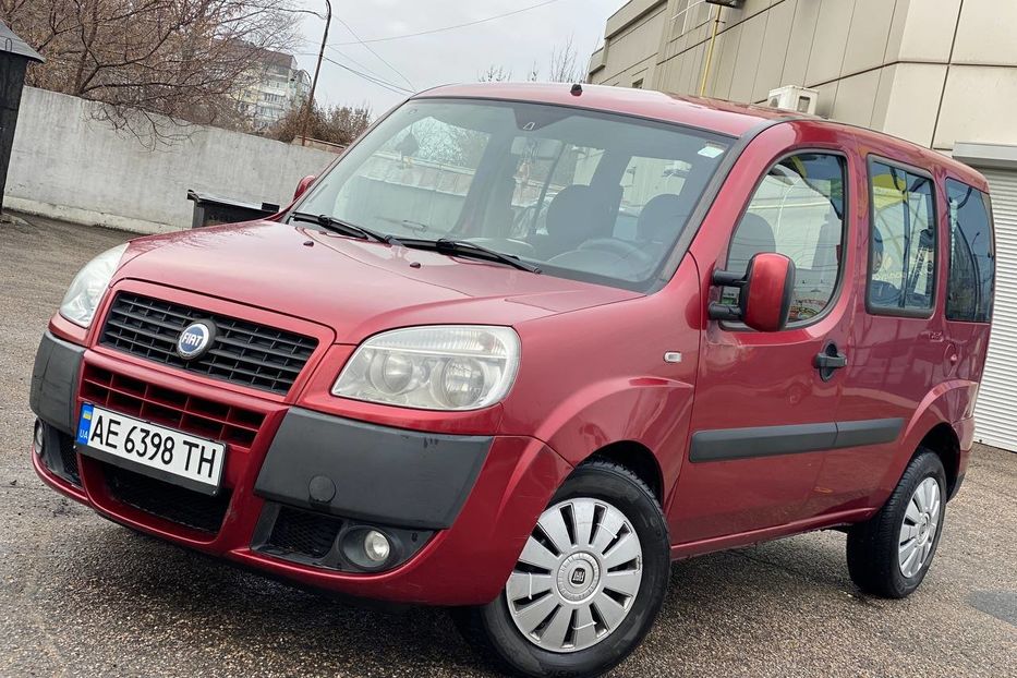 Продам Fiat Doblo пасс. 2006 года в Днепре