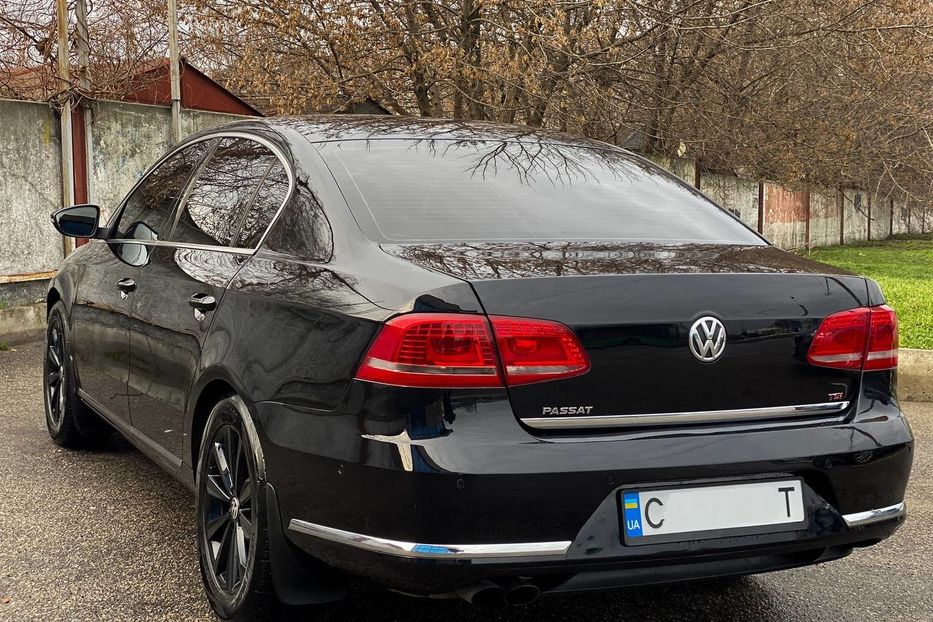 Продам Volkswagen Passat B7 Official 2011 года в Днепре