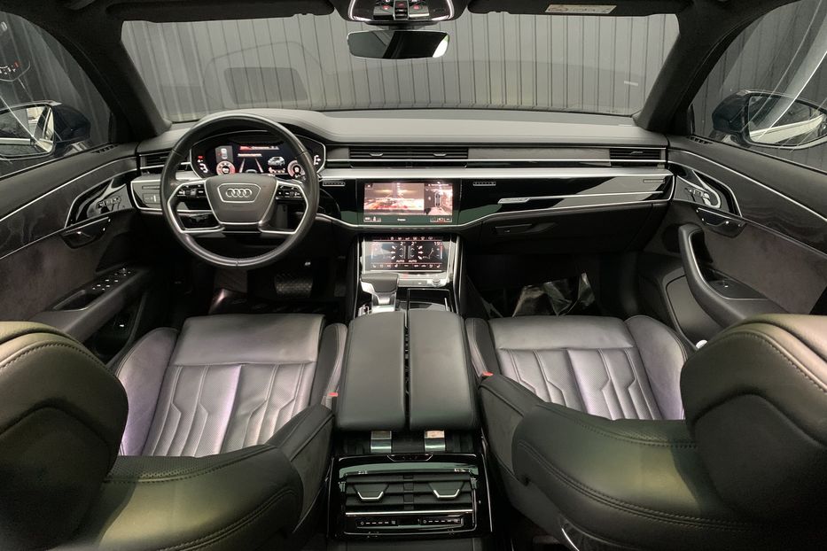 Продам Audi A8 Long 50 TDI 2019 года в Киеве