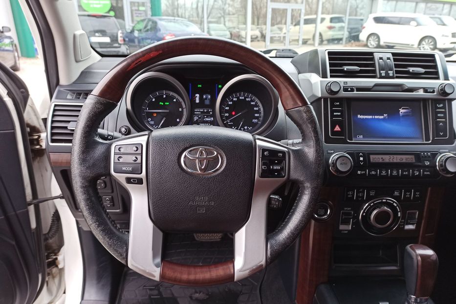 Продам Toyota Land Cruiser Prado 150 2014 года в Днепре