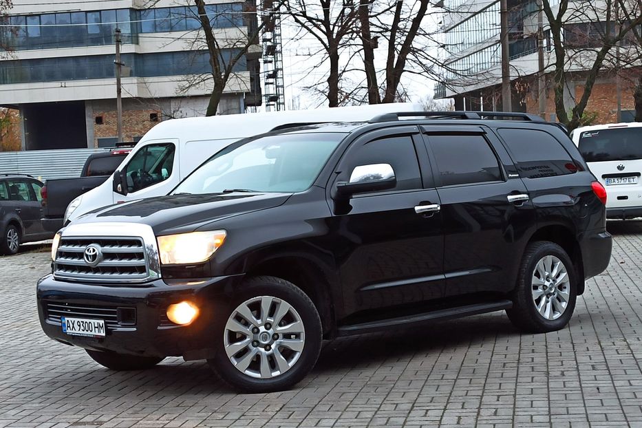 Продам Toyota Sequoia Platinum 2009 года в Днепре