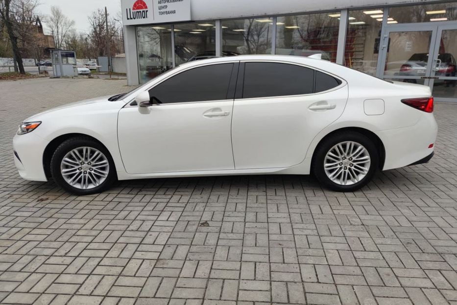 Продам Lexus ES 350 2015 года в Днепре