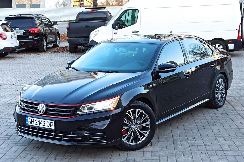 Продам Volkswagen Passat B8 GT 2018 года в Днепре