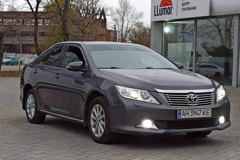 Продам Toyota Camry 2012 года в Днепре