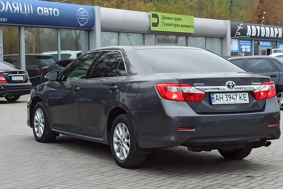 Продам Toyota Camry 2012 года в Днепре