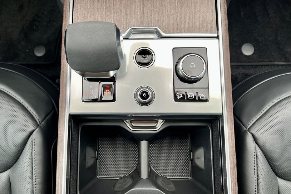 Продам Land Rover Range Rover HSE PHEV 440ps 2022 года в Киеве