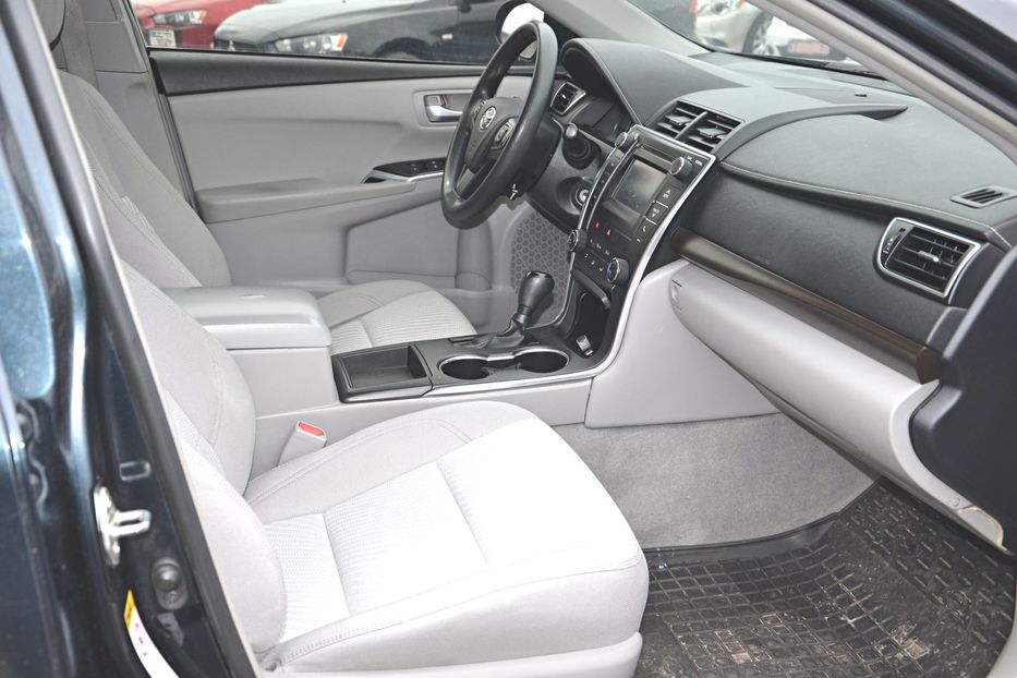 Продам Toyota Camry LE 2014 года в Хмельницком