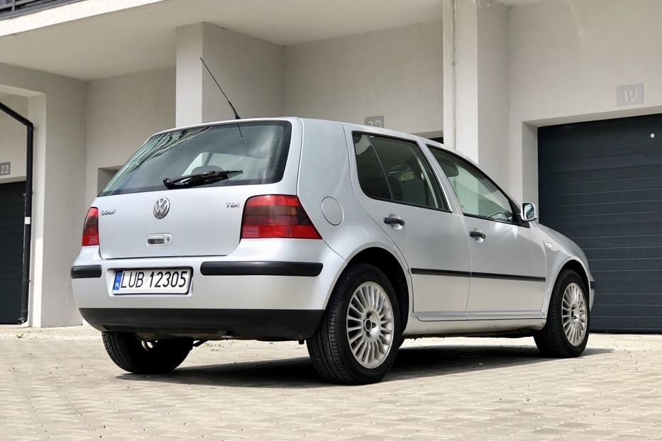 Продам Volkswagen Golf IV 2002 года в Луцке