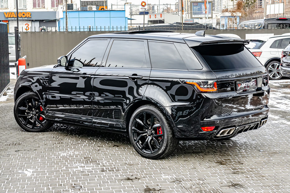 Продам Land Rover Range Rover Sport SVR 2021 года в Киеве