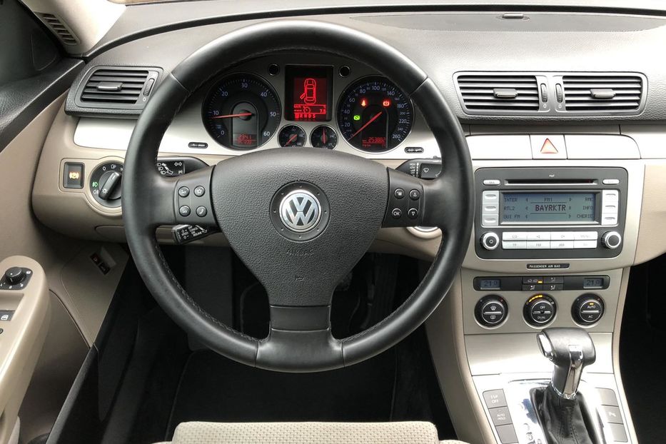 Продам Volkswagen Passat B6 2007 года в Киеве