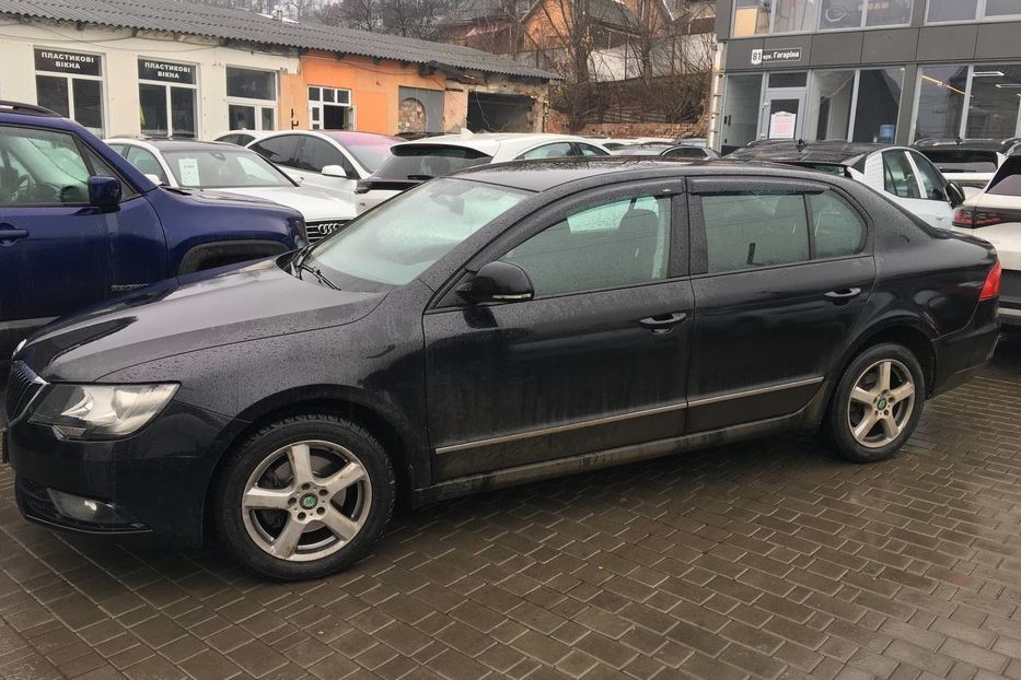 Продам Skoda Superb 2014 года в Черновцах