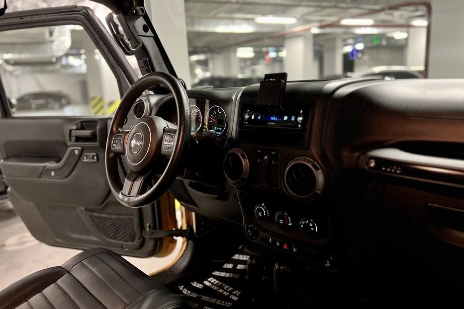 Продам Jeep Wrangler RUBICON X-TREEM  2012 года в Киеве