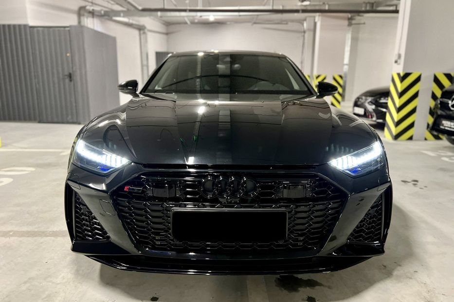 Продам Audi RS7 RS7 BLACK  2021 года в Киеве