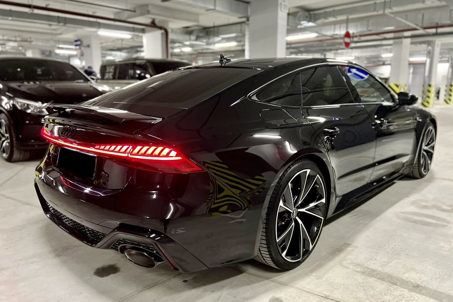 Продам Audi RS7 RS7 BLACK  2021 года в Киеве