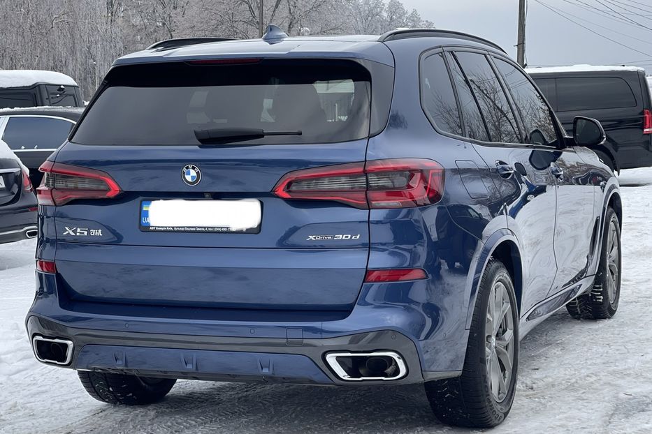 Продам BMW X5 M 30d 2019 года в Киеве